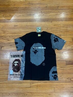 A Bathing Ape Men's T-Shirt Black/Gray Ape Head Logo Graphic Crew Neck, L